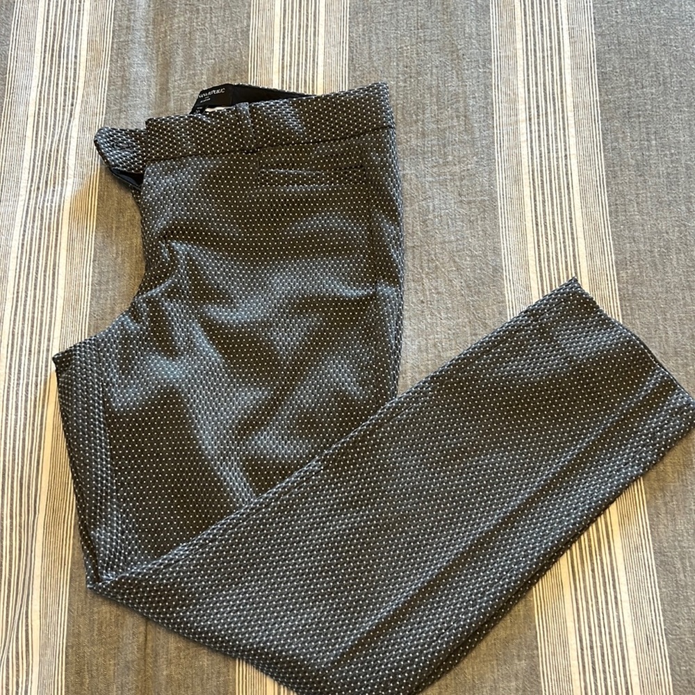 Grey patterned dress pants